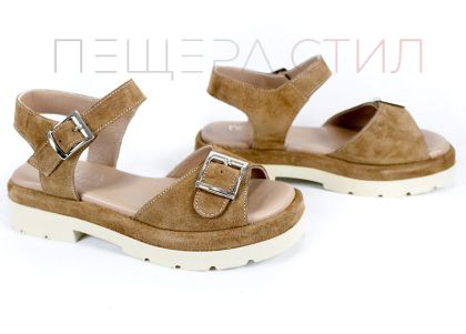 Sandale de damă Terra Vibe din piele întoarsă naturală în culoarea scorțișoarei, cu platformă bej și catarame metalice
