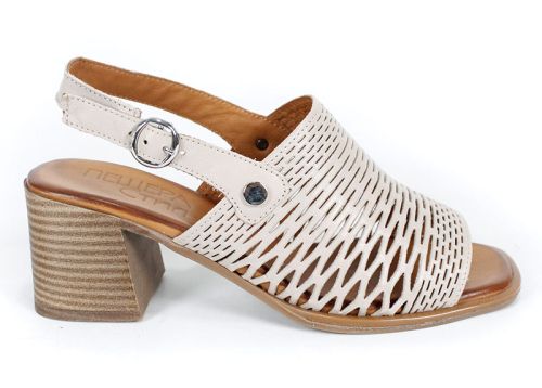 Pantofi casual dama din piele naturala cu imprimeu floral - model Luna