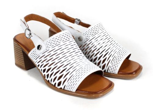 Pantofi casual dama din piele naturala cu imprimeu floral - model Luna