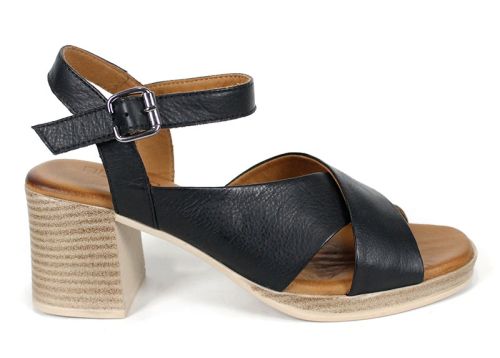 🖤 Noir Grace – Sandale damă din piele naturală în negru | Toc mediu și confort elegant