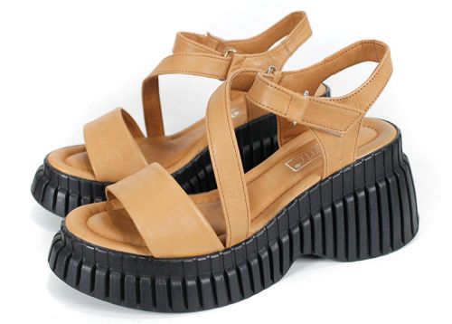 sandale damă Siena din piele naturală cu platformă înaltă neagră