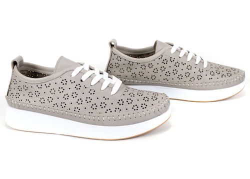 pantofi de vară Magia Fiore din piele naturală cu perforații și talpă albă flexibilă