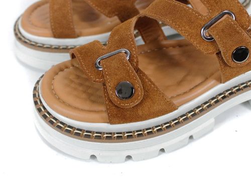 sandale damă Terra Rise din piele întoarsă scorțișoară cu talpă albă