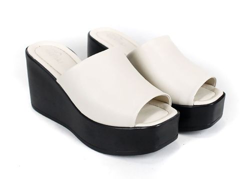 Sabo Magia Notturna din piele naturală, culoare bej, cu platformă neagră înaltă