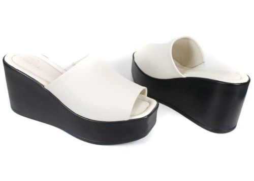 Sabo Magia Notturna din piele naturală, culoare bej, cu platformă neagră înaltă