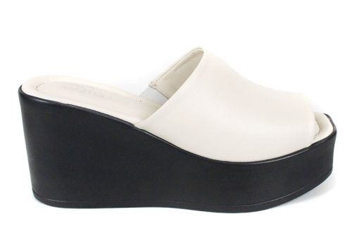 Sabo Magia Notturna din piele naturală, culoare bej, cu platformă neagră înaltă