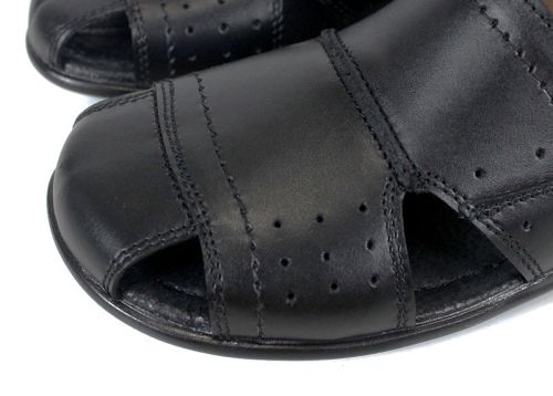Papuci bărbați din piele naturală cu vârf semi-închis negru