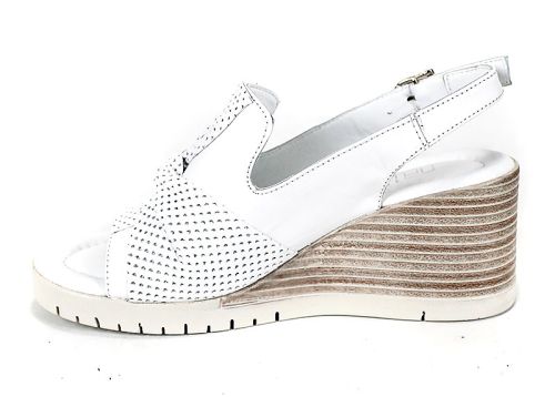 Sandale albe de damă Sole Luminosa din piele naturală cu fundiță perforată pe platformă