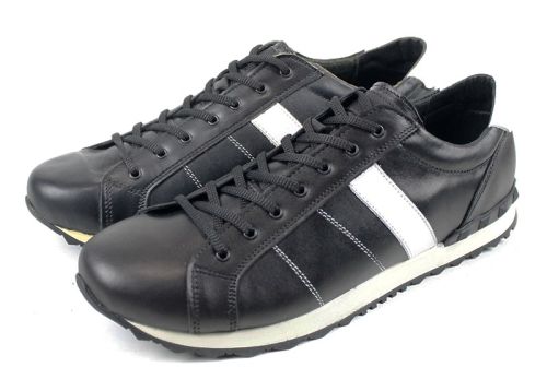 Încălțăminte sport pentru bărbați în alb și negru - Model Erol.