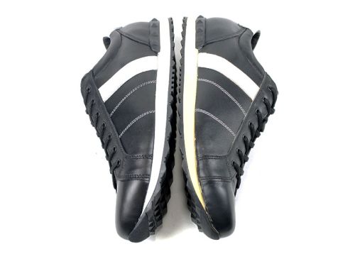 Încălțăminte sport pentru bărbați în alb și negru - Model Erol.