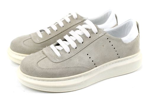 Pantofi sport barbati din piele intoarsa naturala in bej - Model Ringo.