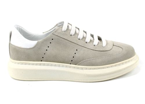 Pantofi sport barbati din piele intoarsa naturala in bej - Model Ringo.