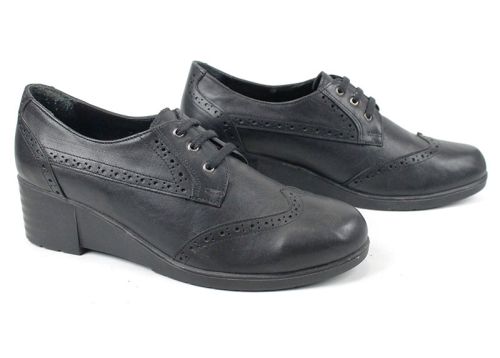 Mocasini pentru femei în negru - Model Carla.