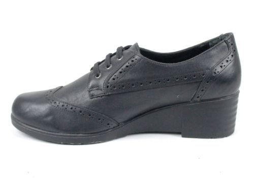 Mocasini pentru femei în negru - Model Carla.
