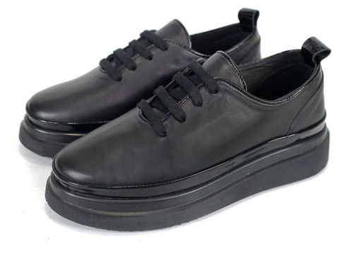 Pantofi casual damă Nero Lucente din piele naturală cu detalii din lac negru