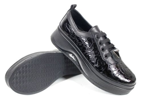 Pantofi damă Scala Moda negru – model fashion din lac presat și piele naturală, cu talpă comodă și accesoriu metalic