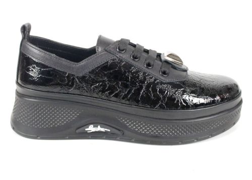 Pantofi damă Scala Moda negru – model fashion din lac presat și piele naturală, cu talpă comodă și accesoriu metalic