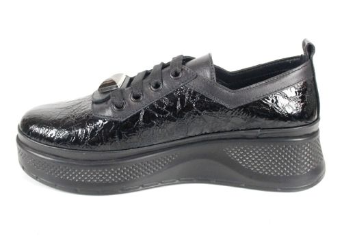 Pantofi damă Scala Moda negru – model fashion din lac presat și piele naturală, cu talpă comodă și accesoriu metalic