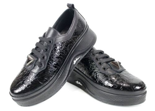 Pantofi damă Scala Moda negru – model fashion din lac presat și piele naturală, cu talpă comodă și accesoriu metalic