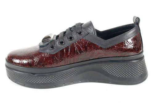 Pantofi damă Scala Moda bordo – model fashion din lac presat și piele naturală, cu platformă și detaliu metalic