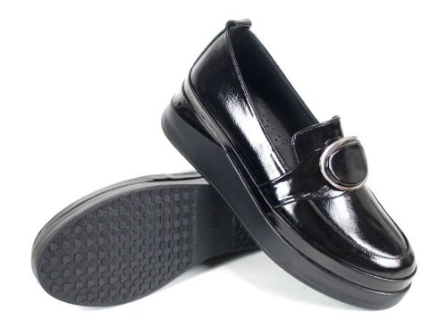 Pantofi damă Lucente Nero din lac natural negru cu platformă joasă