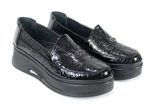 Pantofi damă Luce Nera – lac natural și platformă comodă