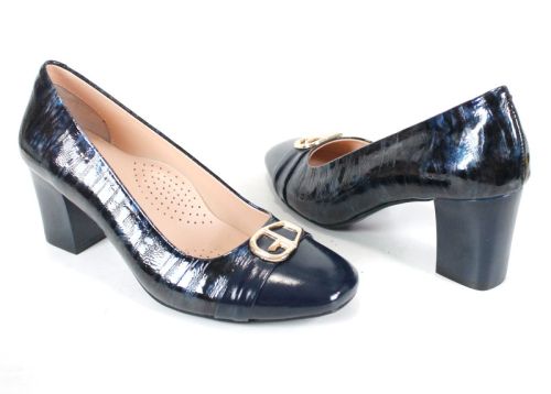 pantofi damă Notte Brillante din lac natural albastru închis cu toc și detaliu auriu