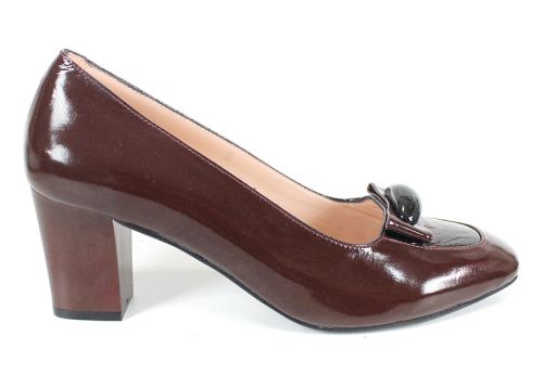 pantofi damă Eleganza Rubino din lac natural bordo cu toc și detaliu decorativ