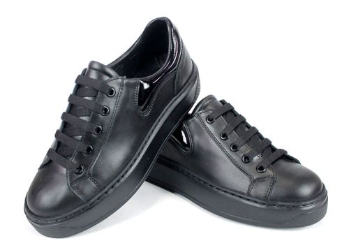 sneakers damă din piele naturală și lac negru cu talpă sport cusută și branț din piele naturală