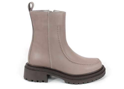 Botine damă Luce Velluto din piele naturală vizon, cu interior din pluș, talpă groasă de iarnă și design modern inspirat de mocasin.