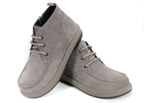 Pantofi damă Linea Velluto tip Clarks din piele întoarsă vizon, cu talpă flexibilă și design clasic