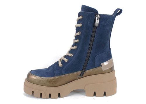 Ghete damă Luna Forte din piele naturală și piele întoarsă, cu talpă groasă și interior moale din pluș.