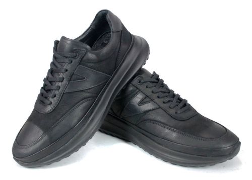 Pantofi casual bărbați Delato din piele naturală nubuc și piele neagră, cu căptușeală și branț din piele naturală.