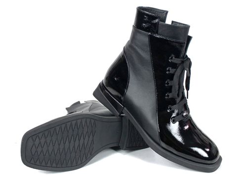 Ghete damă Luna Elegante – piele naturală lac, negre, șiret și fermoar