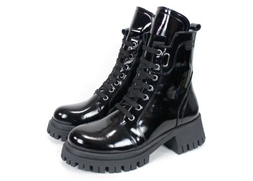 Ghete damă Luz Forte din piele naturală lacuită – negre, cu toc stabil și talpă de iarnă | Peshtera Stil