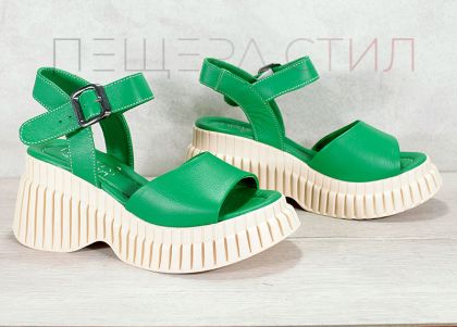 Sandale de dama pe platforma din piele naturala de culoare verde - model Christine-B