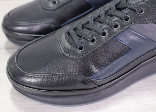 Pantofi casual barbatesti din piele neagra cu elemente din piele gri si albastra – model Navigator