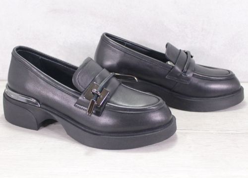 Mocasini dama din piele naturala de culoare neagra - model Classic Edge Loafer