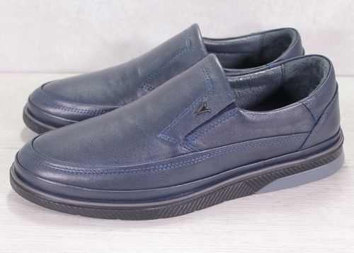 Mocasini pentru bărbați în albastru bleumarin - model „Navy Ease”